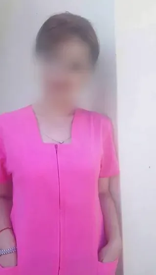 Charlotte, 33