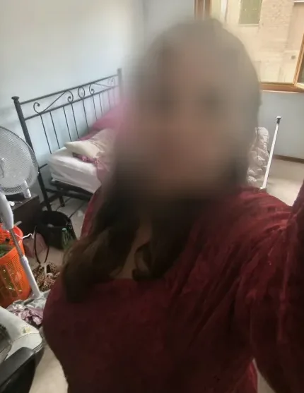Fiona, 32