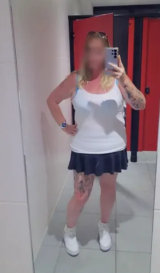 Janina, 39