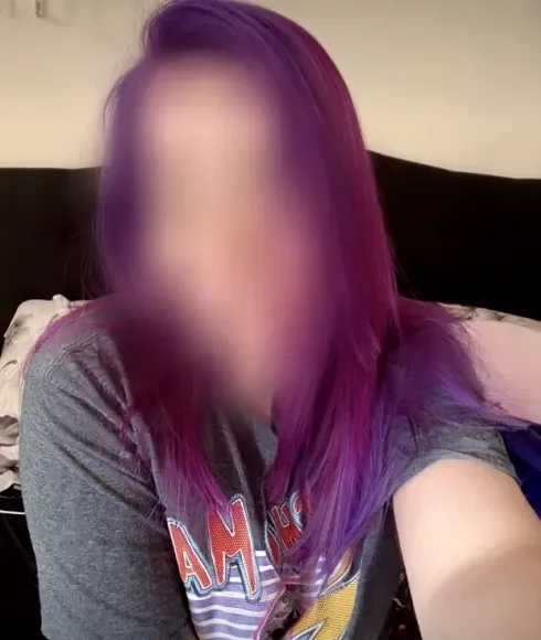 Klara, 32