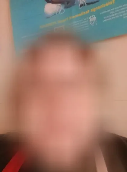 Laura, 36