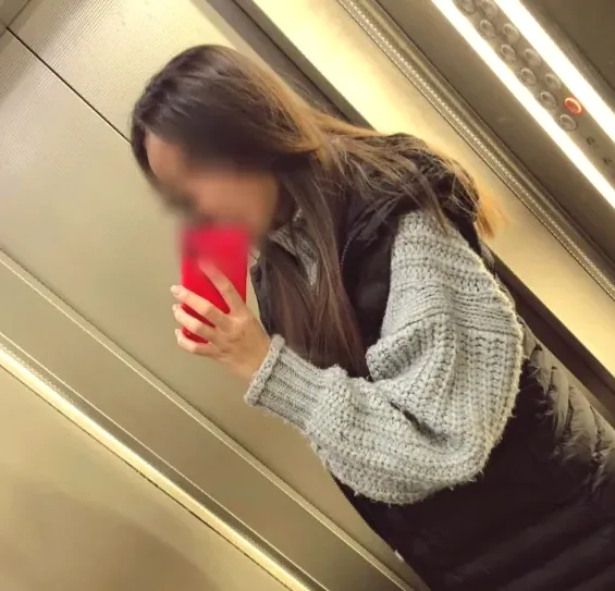 Lena, 31