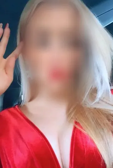 Lotta, 36