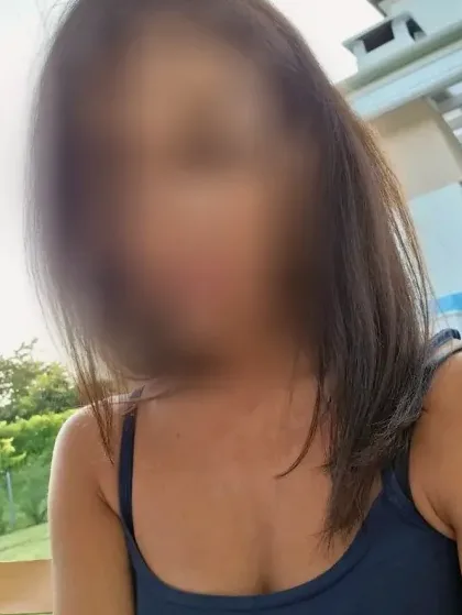 Miriam, 35