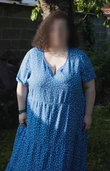 Saskia, 22