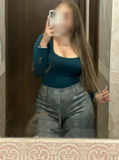 Tanja, 24